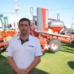 Con foco en rendimiento y protección, Dekalpar desplegó en Innovar su portafolio para maíz, soja y sorgo